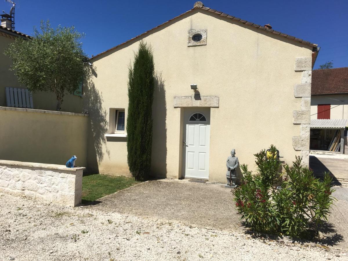 Une Pause A Bergerac Esterno foto